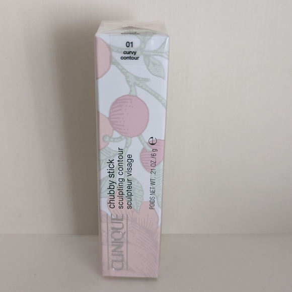 Clinique Other - Clinique Chubby Stick Sculpting Contour - 01 Curvy Contour